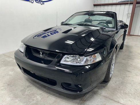 Used 2003 Ford Mustang Cobra RWD image 9