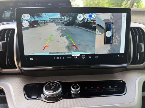Used 2025 Ford Expedition Max Active RWD image 18