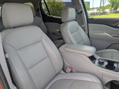 Used 2023 GMC Acadia SLT FWD image 37