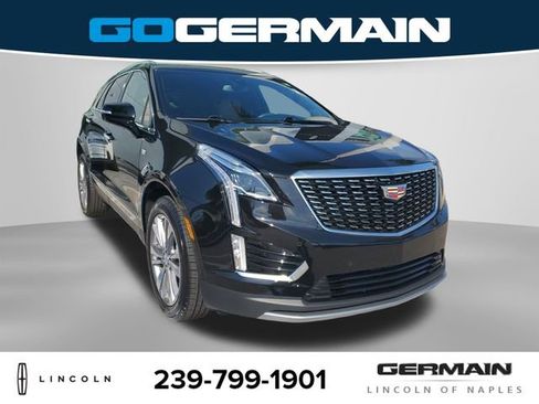 Used 2025 Cadillac XT5 Premium Luxury image 5
