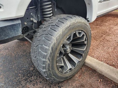 Used 2019 Ford F250 Lariat w/ Lariat Ultimate Package AWD/4WD image 7