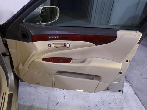 Used 2012 Lexus LS 460 Base 4dr Sedan image 30