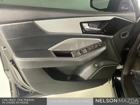 Used 2023 Acura MDX FWD w/ Technology Package image 17