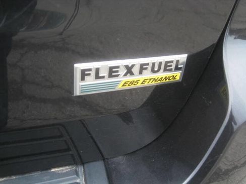 Used 2012 Jeep Grand Cherokee Laredo w/ Laredo E Group image 12