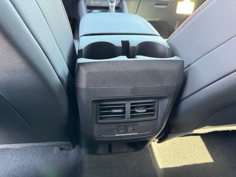 Used 2025 GMC Canyon AT4 w/ Nightfall Edition AWD/4WD image 34