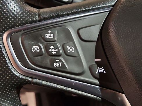 Used 2025 Chevrolet Malibu LT FWD image 24