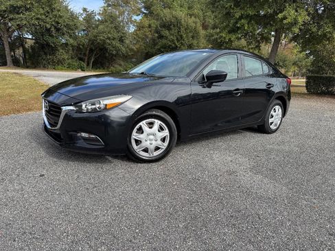 Used 2018 MAZDA MAZDA3 Sport image 29
