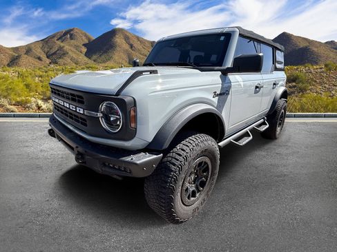 Used 2021 Ford Bronco Black Diamond AWD/4WD image 15