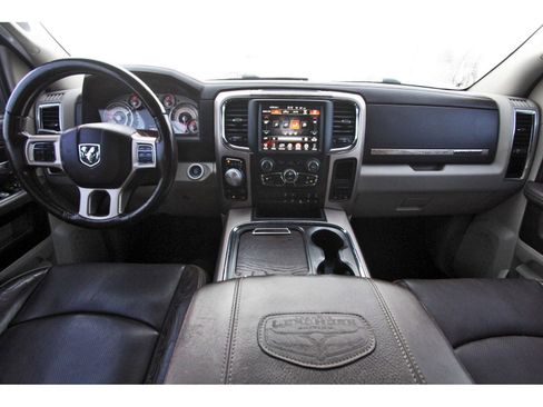 Used 2017 RAM 1500 Laramie Longhorn image 12