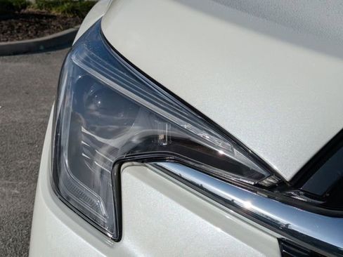 Used 2024 Subaru Ascent Touring image 10