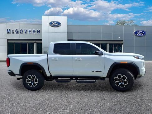 Used 2024 GMC Canyon AT4X AWD/4WD image 5