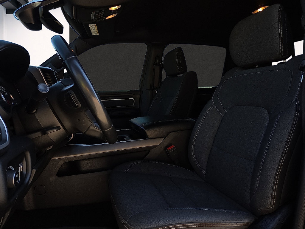 Used 2021 RAM 1500 Big Horn AWD/4WD image 12