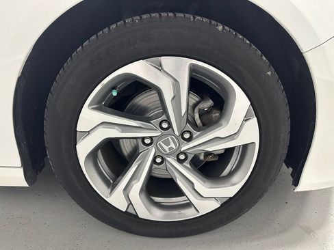 Used 2020 Honda Accord EX image 60