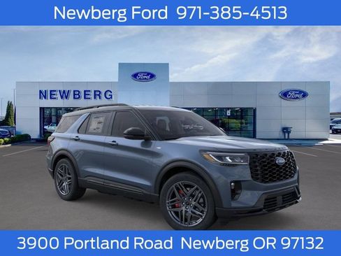 New 2025 Ford Explorer ST-Line w/ Premium Package AWD/4WD image 1