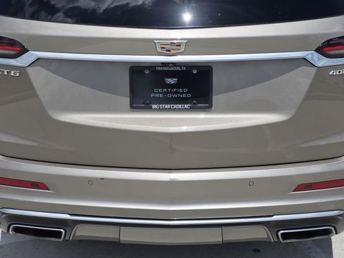 Certified 2023 Cadillac XT6 Premium Luxury FWD image 11