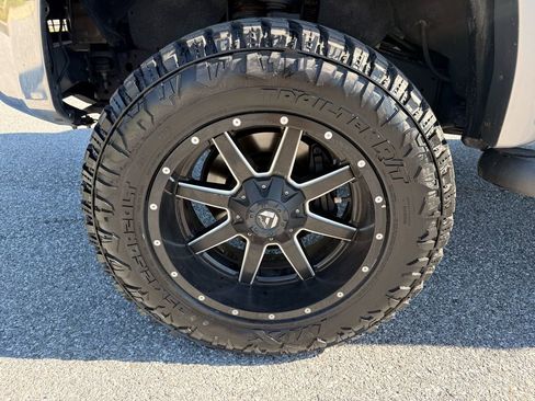 Used 2016 Toyota Tundra SR5 image 34