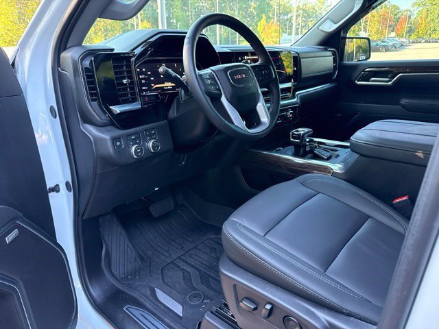 Used 2026 GMC Sierra 1500 Elevation w/ Elevation Premium Package AWD/4WD image 16
