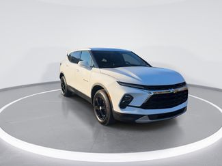 Used 2024 Chevrolet Blazer LT video 2