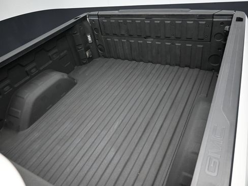 Used 2022 GMC Sierra 1500 Denali w/ Denali Premium Package AWD/4WD image 44