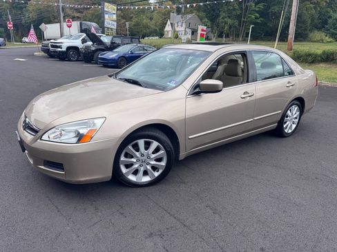 Used 2007 Honda Accord EX image 1