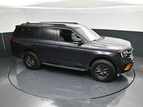 Certified 2025 Ford Expedition Tremor AWD/4WD image 42