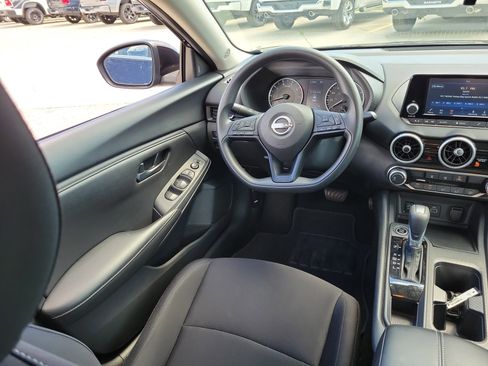 Used 2025 Nissan Sentra S FWD image 15