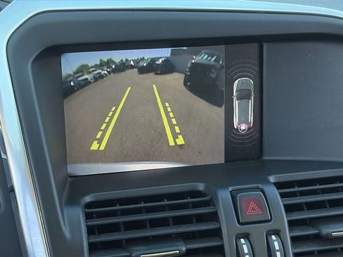 Used 2017 Volvo XC60 T6 Inscription w/ Preferred Option Package image 27