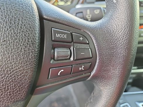 Used 2015 BMW 320i Sedan image 22