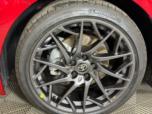 Used 2026 Toyota Camry SE w/ Convenience Package image 12