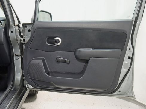 Used 2011 Nissan Versa 1.8 S FWD image 24