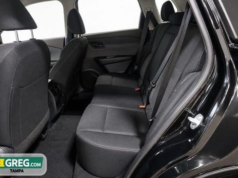 Used 2023 Nissan Rogue S AWD/4WD image 13