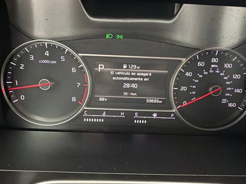 Used 2022 Kia Sorento S w/ Panoramic Sunroof Package FWD image 6