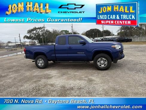 Used 2023 Toyota Tacoma SR5 image 14