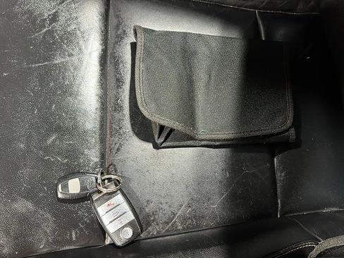 Used 2017 Kia Sportage EX image 27