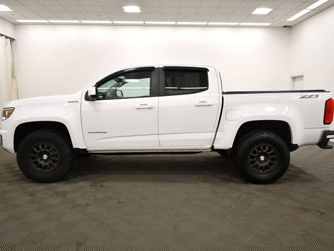 Used 2017 Chevrolet Colorado Z71 AWD/4WD image 4