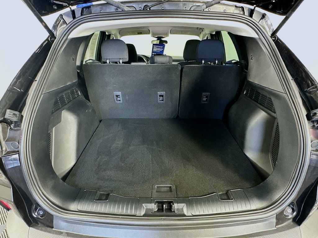Used 2025 Ford Escape Active w/ Cold Weather Package FWD image 31