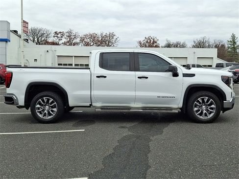 Used 2023 GMC Sierra 1500 Pro w/ Pro Value Package image 7
