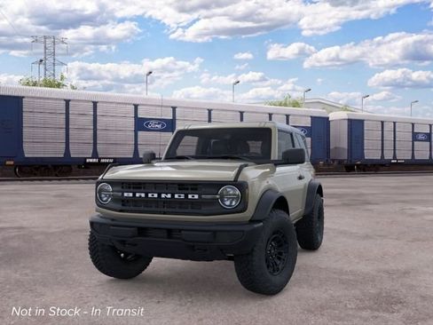 New 2026 Ford Bronco 2-Door AWD/4WD image 2