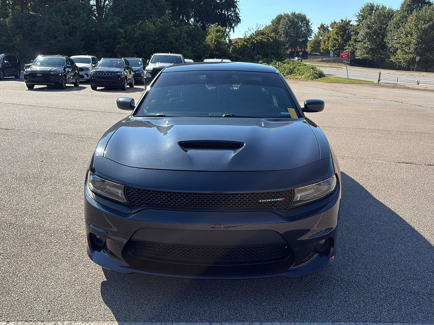 Used 2019 Dodge Charger R/T w/ Navigation & Travel Group RWD image 2
