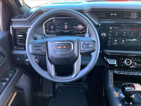Used 2024 GMC Sierra 1500 AT4 w/ AT4 Premium Package image 5