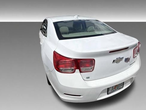 Used 2015 Chevrolet Malibu LT w/ Power Convenience Package FWD image 23