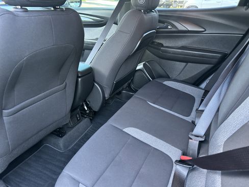 Used 2024 Chevrolet TrailBlazer LT w/ Convenience Package image 17