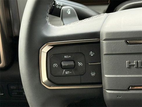 New 2025 GMC Hummer EV 2X w/ LPO, Dark Essentials Package image 30