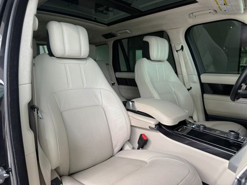 Used 2019 Land Rover Range Rover Long Wheelbase Supercharged AWD/4WD image 30