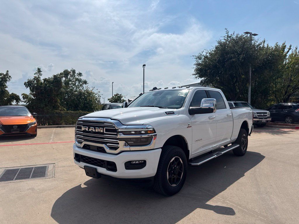 Used 2025 RAM 3500 Laramie AWD/4WD image 1