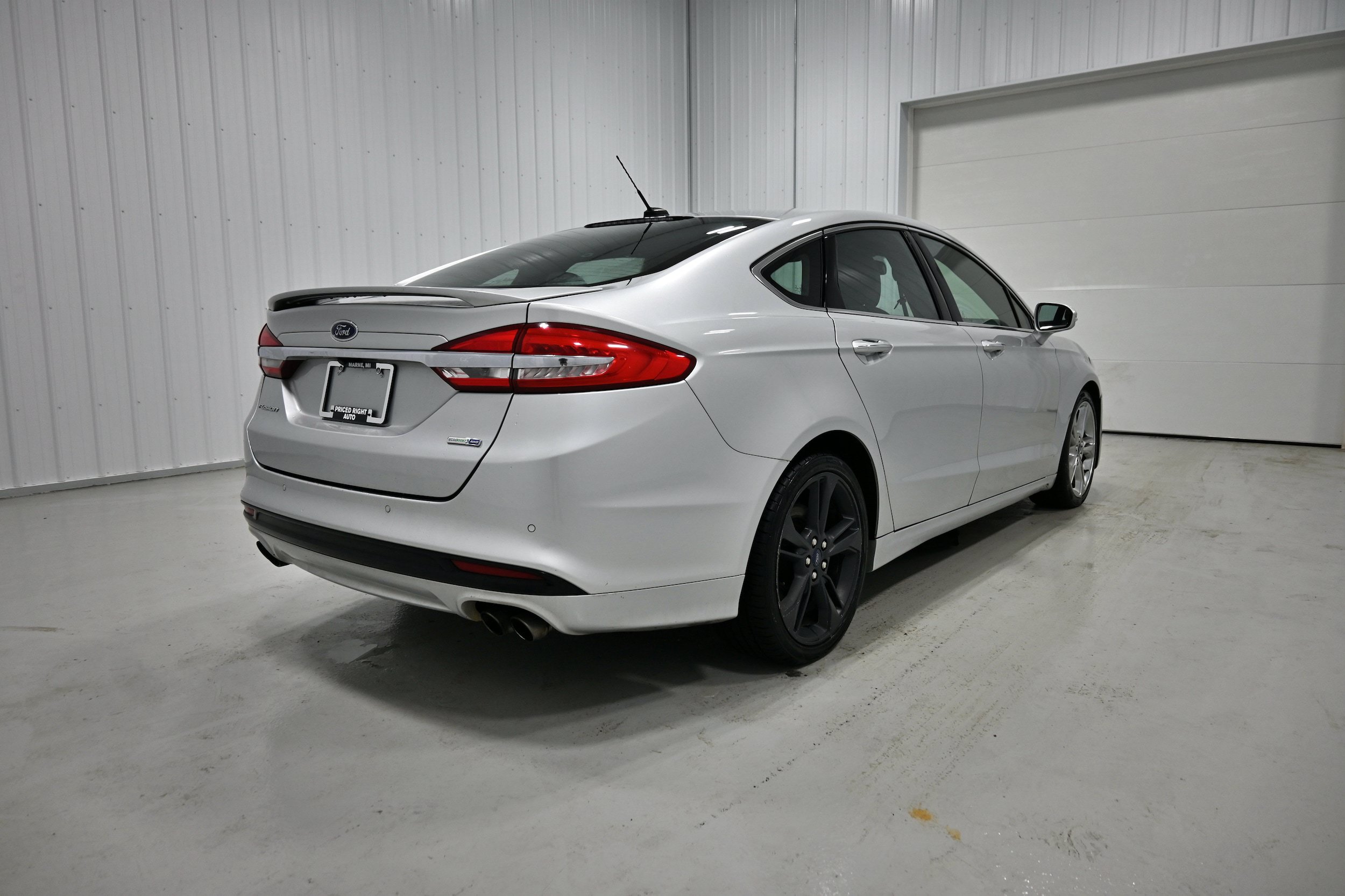Used 2017 Ford Fusion Sport w/ Equipment Group 401A AWD/4WD image 33