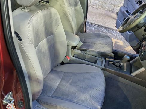Used 2010 Subaru Forester 2.5X image 9