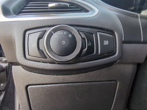 Used 2024 Ford Edge SEL AWD/4WD image 16