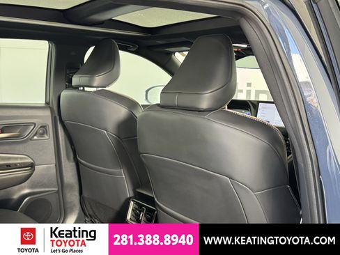 Certified 2026 Toyota Crown AWD/4WD image 21
