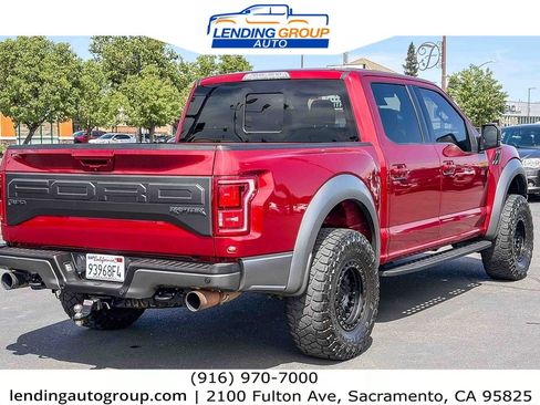 Used 2018 Ford F150 Raptor w/ Equipment Group 802A Luxury AWD/4WD image 4